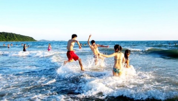 thong-tin-du-lich-bien-thien-cam-ha-tinh-1