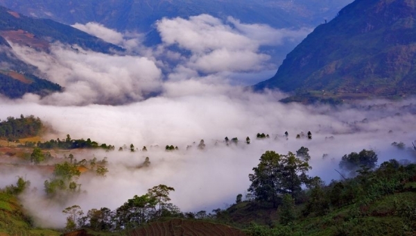 kinh-nghiem-di-lung-van-noc-nha-xu-muong-mytour-1