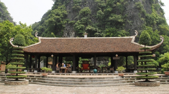 thong-tin-hap-dan-ve-khu-du-lich-lang-viet-co-ninh-binh