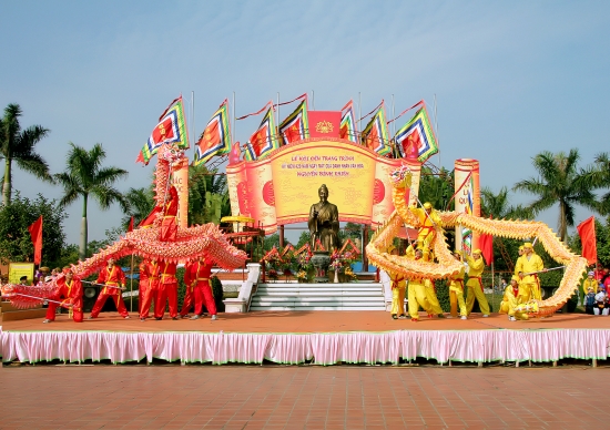 kinh-nghiem-di-suoi-khoang-nong-tien-lang-hai-phong
